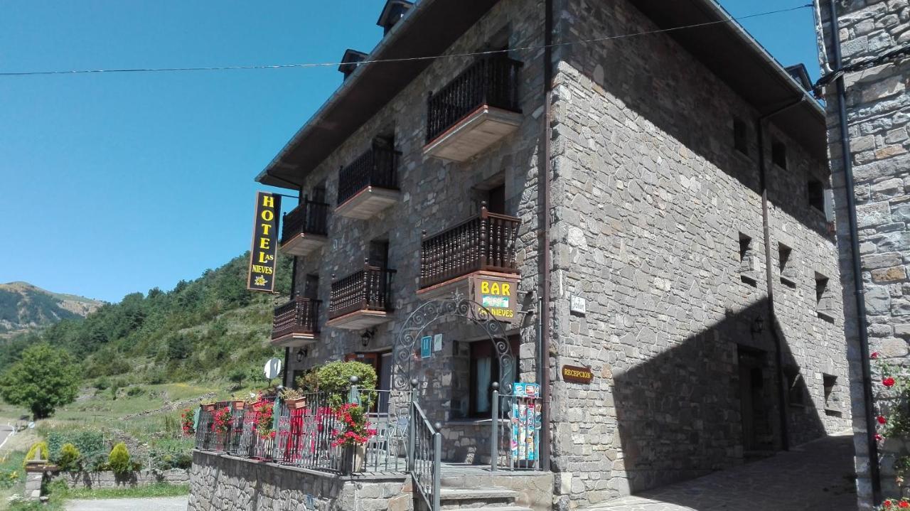 Hotel Las Nieves Linás de Broto Exteriér fotografie